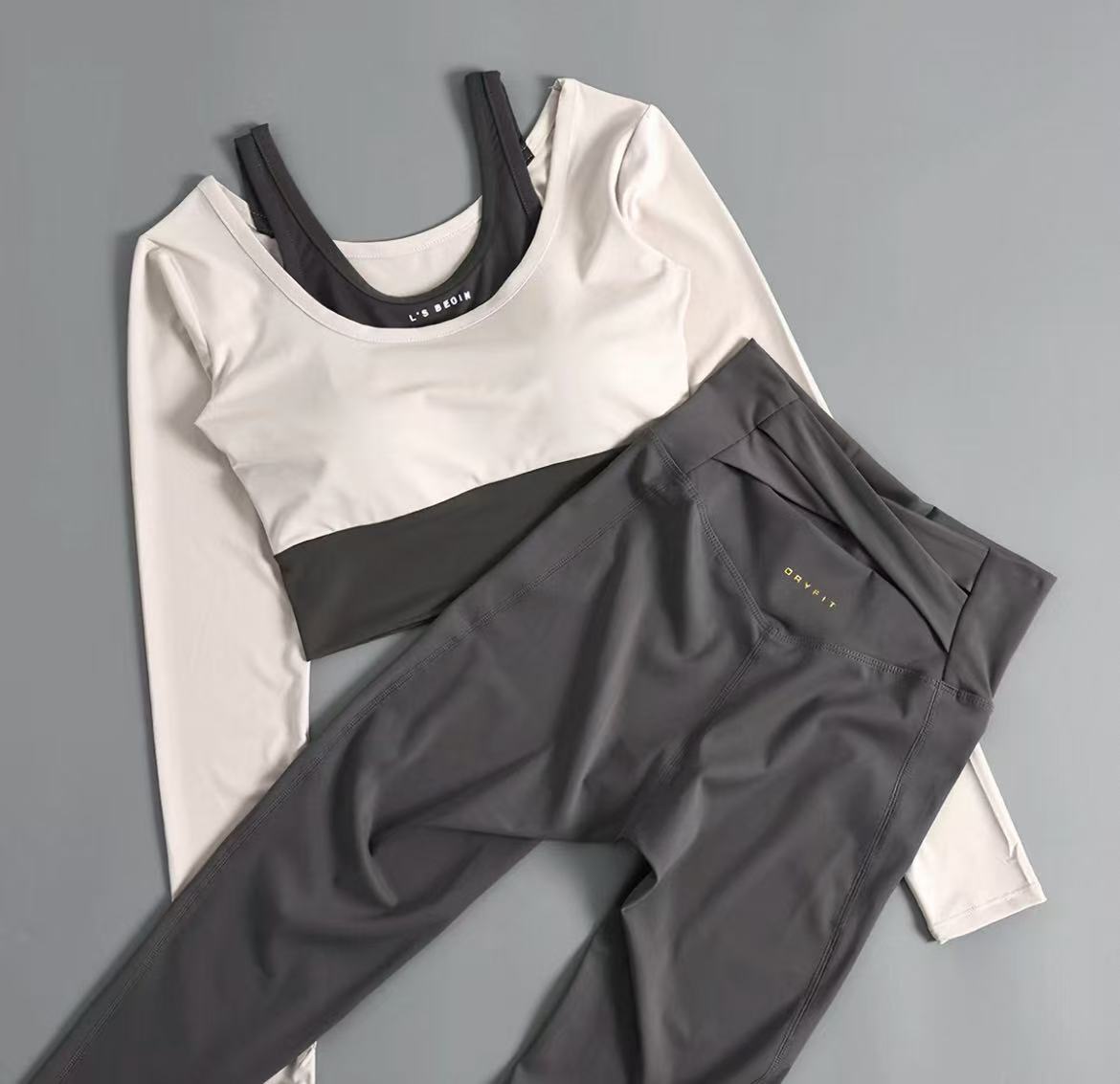 运动服装分类，适合日常锻炼穿着
