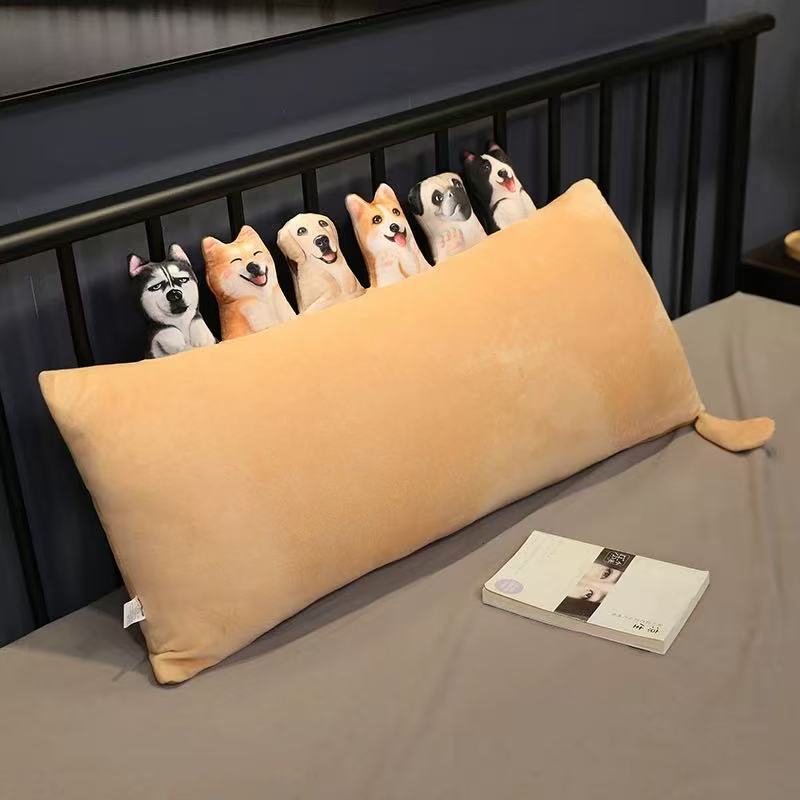 萌宠狗狗头像设计长条抱枕软糯亲肤侧睡靠枕全景展示