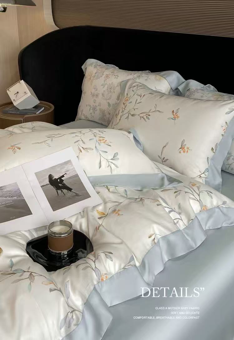 森系莱赛尔四件套淡雅蓝色花卉图案及卧室清凉补能场景展示