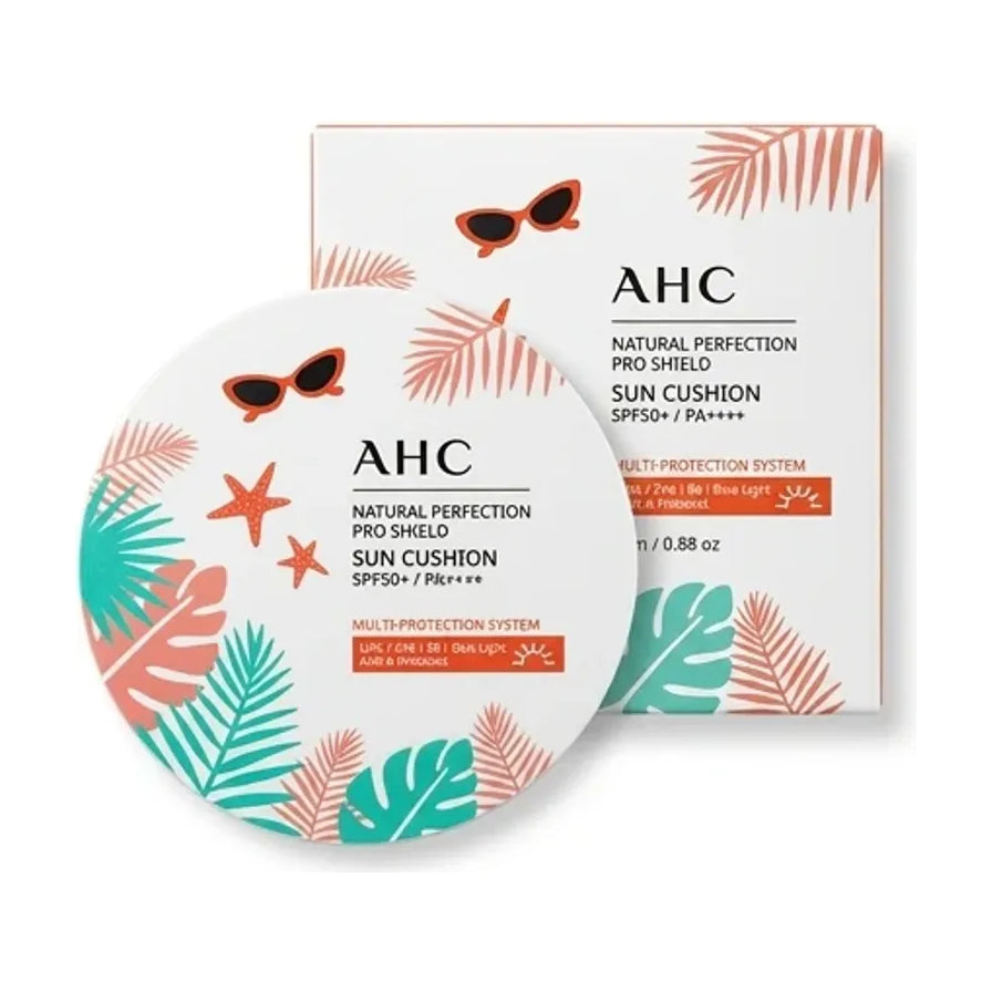 AHC 自然完美防晒气垫产品与包装盒平铺展示，白色外壳印有热带植物图案和墨镜图标。