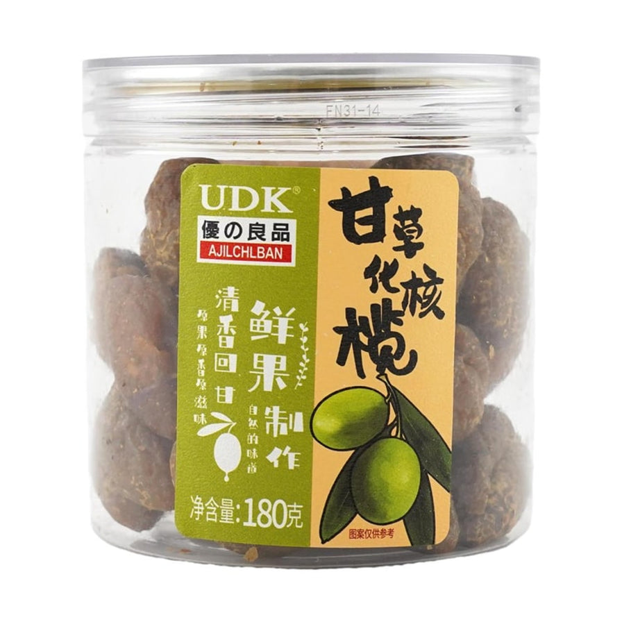 优之良品甘草橄榄，透明罐装，内含深色腌制橄榄，标签印有青橄榄图案及甘草化核橄榄字样。
