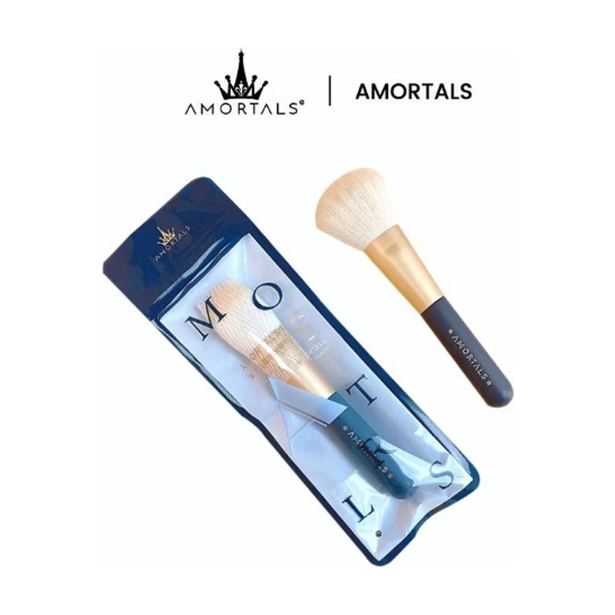 AMORTALS尔木萄散粉刷及其深蓝色半透明防尘收纳袋，白色背景俯拍展示。