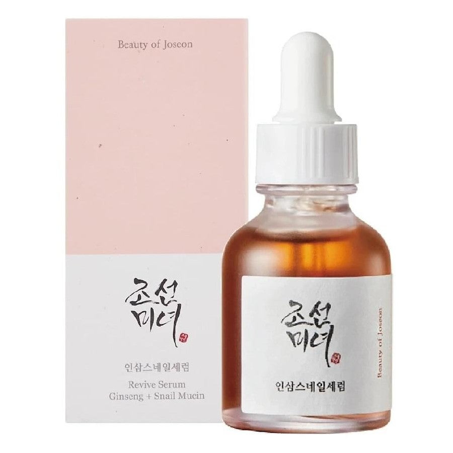 Beauty of Joseon 人参蜗牛精华液瓶身正面图，白色简约包装展示品牌与容量信息