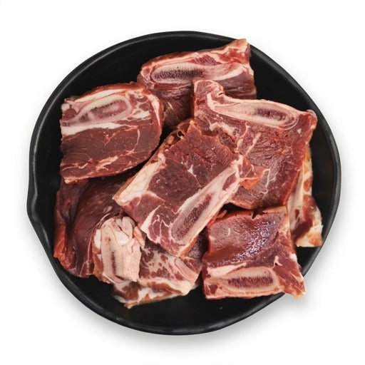 煲汤专用牛仔骨标准装，肉质紧实骨香浓郁，适合小厨房慢炖或周末火锅聚餐。