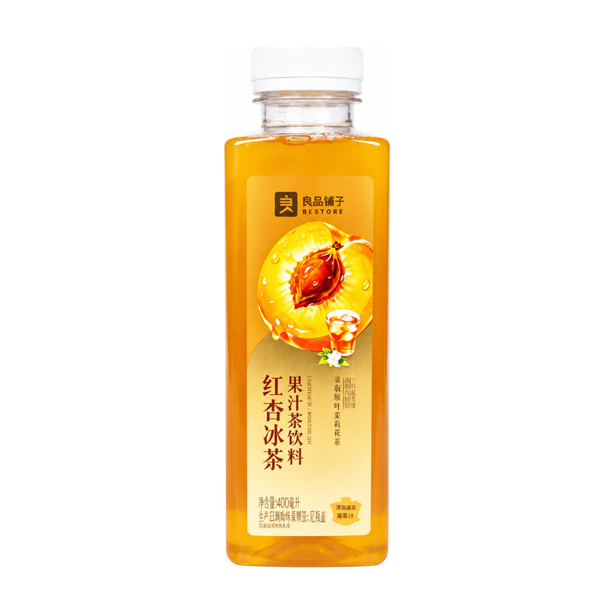 良品铺子红杏冰茶，透明瓶装展示橙黄色茶汤与红杏图案标签