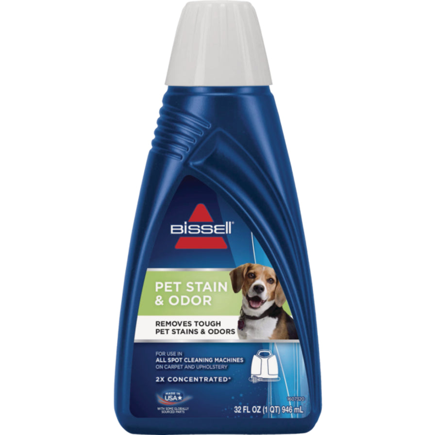 蓝色 BISSELL 宠物污渍异味清洁剂正面图，标签写有 PET STAIN & ODOR、2X CONCENTRATED FORMULA，容量 1 L