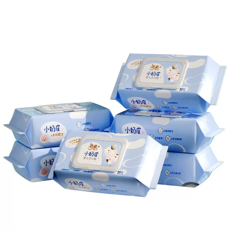 洁柔小奶皮婴儿湿巾包装展示，包含 1 包试用装与 6 包家庭囤货装两种规格选项
