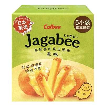 卡乐比 Jagabee 带皮薯条五袋装正面包装图，展示原味与梅子味两种口味选项