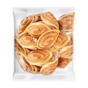 透明包装袋内装满金黄色螺旋造型的猫儿酥饼干，展示商品原包装外观。