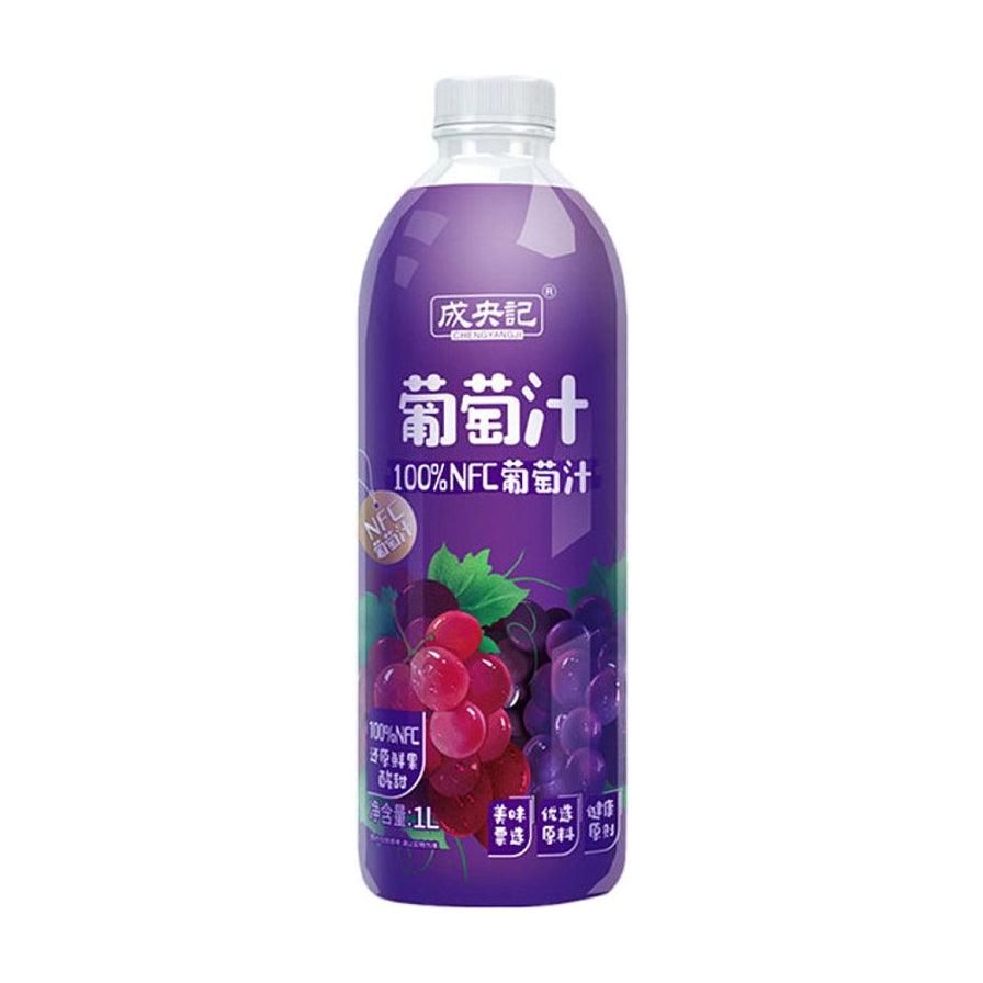 成央记 100% NFC 葡萄汁单瓶正面特写，紫色瓶身印有葡萄果实图案及品牌标识。