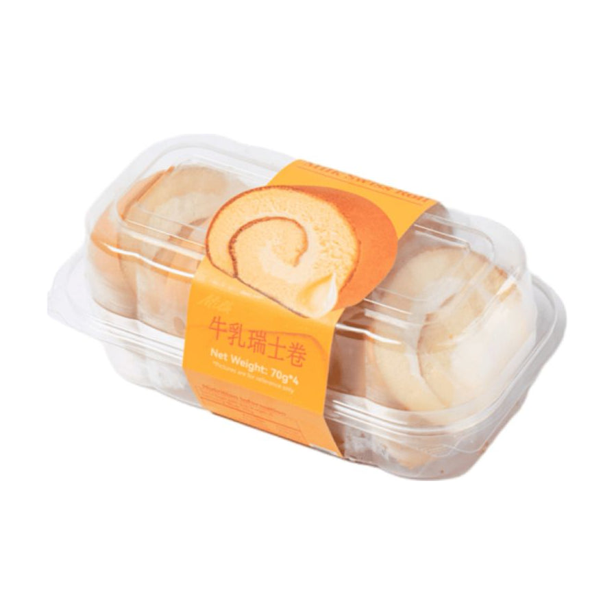 CHEWY 牛乳瑞士卷，透明塑料盒包装内含四块原味蛋糕，橙色标签显示净重 70g*4。