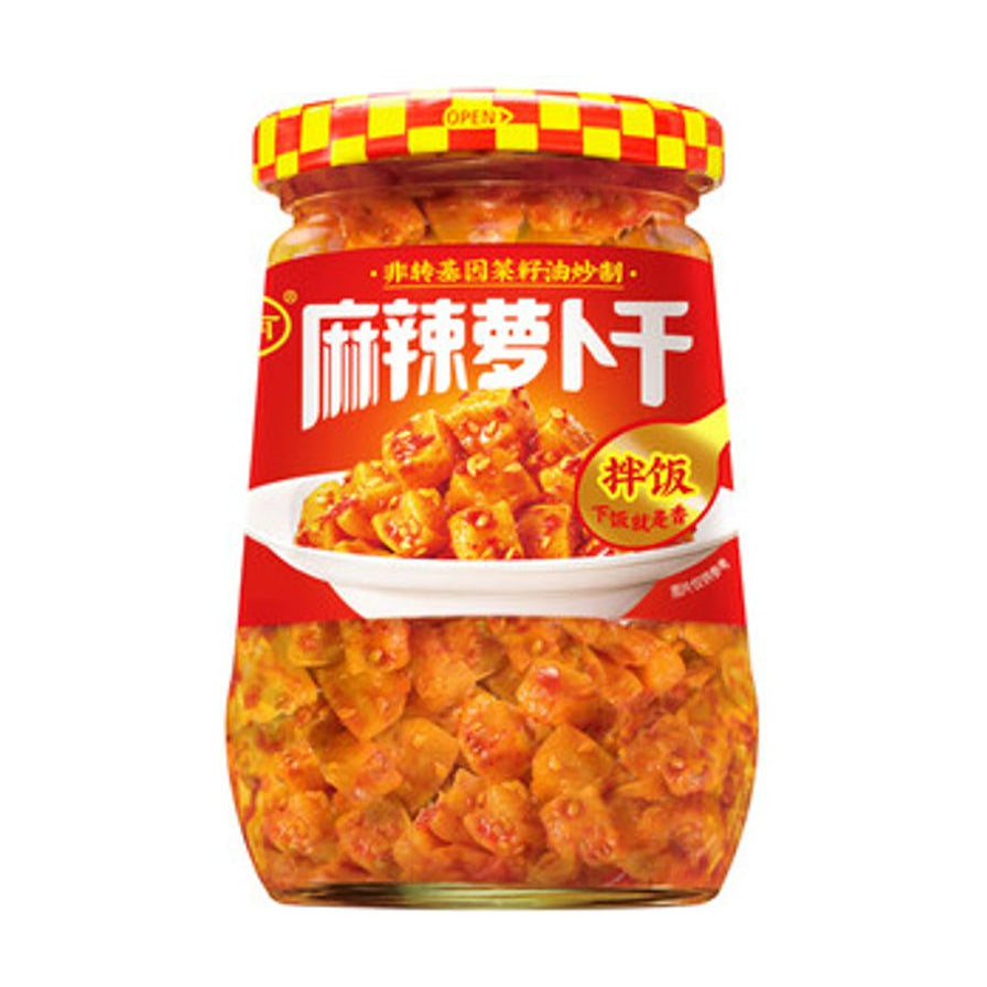 川南麻辣萝卜干玻璃瓶装正面图，红色标签印有“麻辣萝卜干”及拌饭示意图，瓶盖为黄红格纹。