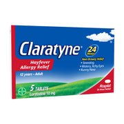 Claratyne 氯雷他定抗过敏片盒装正面，蓝红配色，标有 5 tablets、Loratadine 10 mg、Hayfever Allergy Relief 和 Non - Drowsy Relief。