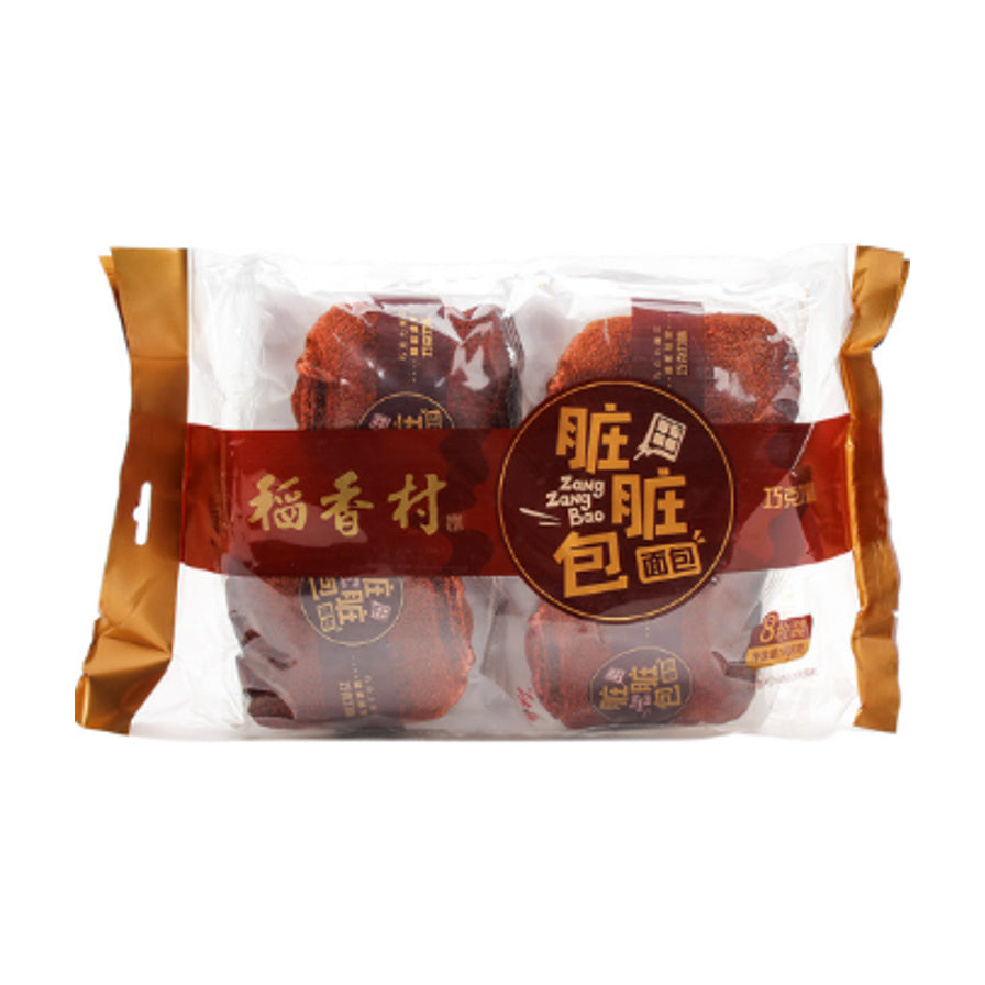 稻香村脏脏包巧克力味包装袋正面图，透明包装内可见四个裹满可可粉的圆形面包，红色腰封印有品牌和产品名称。