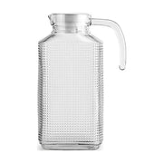 1800ml 钻石纹加厚耐热玻璃冷水壶，透明方体壶身配有大弧度手柄和不锈钢壶盖，展示其独特的钻石压花纹理。