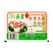 长青香滑豆腐900g家庭装，包装正面印有长青品牌标志、产品名称、澳洲制造标识及鲜虾西兰花豆腐料理示意图。