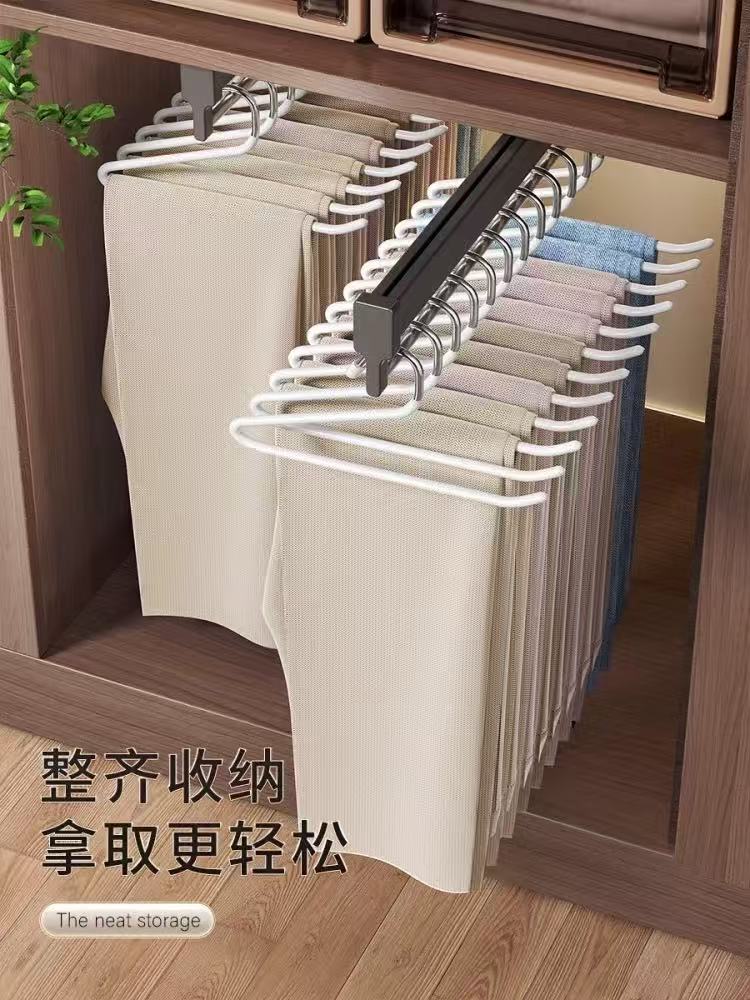 奶油白鹅型裤架产品图，适用于单个或十个规格变体展示