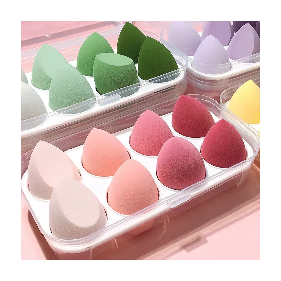 graceboo 草莓系列美妆蛋套装，展示粉色、绿色和紫色渐变水滴形粉扑整齐排列在透明收纳盒中。