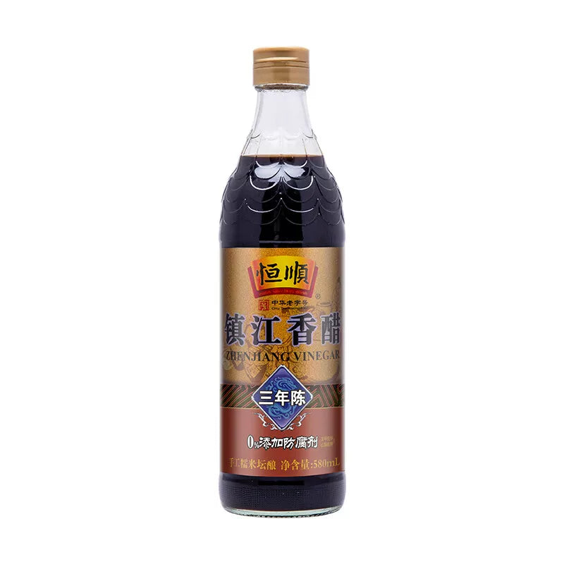 恒顺三年陈镇江香醋 580ml 瓶装正面图，手工糯米坛酿标签清晰可见
