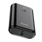 HOCO Q3 10000mAh 黑色迷你快充充电宝，展示正面 hoco 品牌标识、LED 电量指示灯及底部的 QC 3.0 USB 接口。