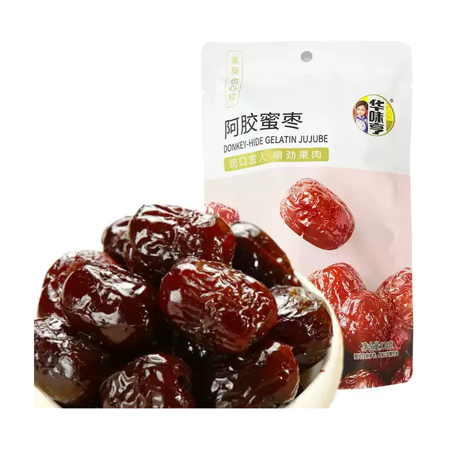 华味亨阿胶蜜枣包装袋及一碗晶莹剔透、色泽红润的蜜枣实物展示。