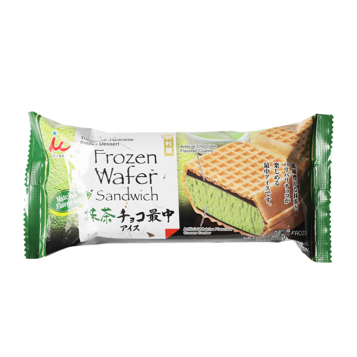 井村屋抹茶味威化冰淇淋三明治，绿色最中饼外壳夹着清新抹茶冰淇淋的正面特写