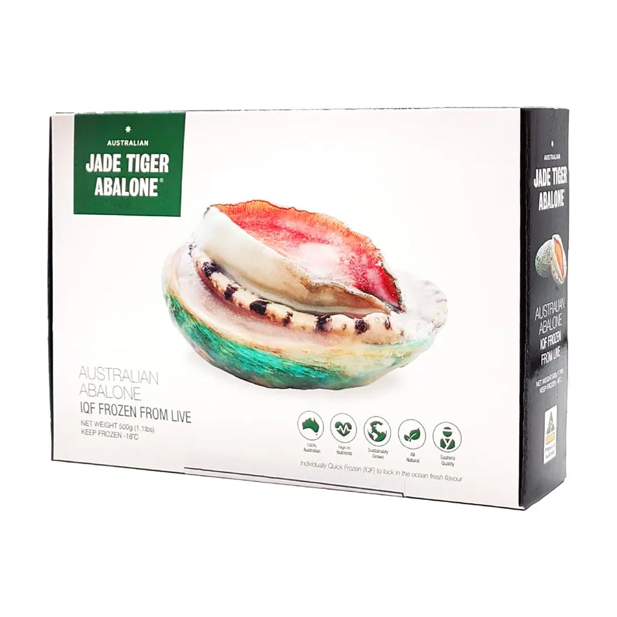 Jade Tiger 澳洲冷冻鲍鱼礼盒包装正面，白色盒身印有品牌标志及鲍鱼特写图，标注净重500g。