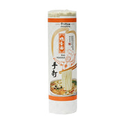 今麦郎手打面系列鸡蛋面1kg包装图，白色圆柱形包装，印有厨师形象和鸡蛋面字样，底部为成品面条展示图。
