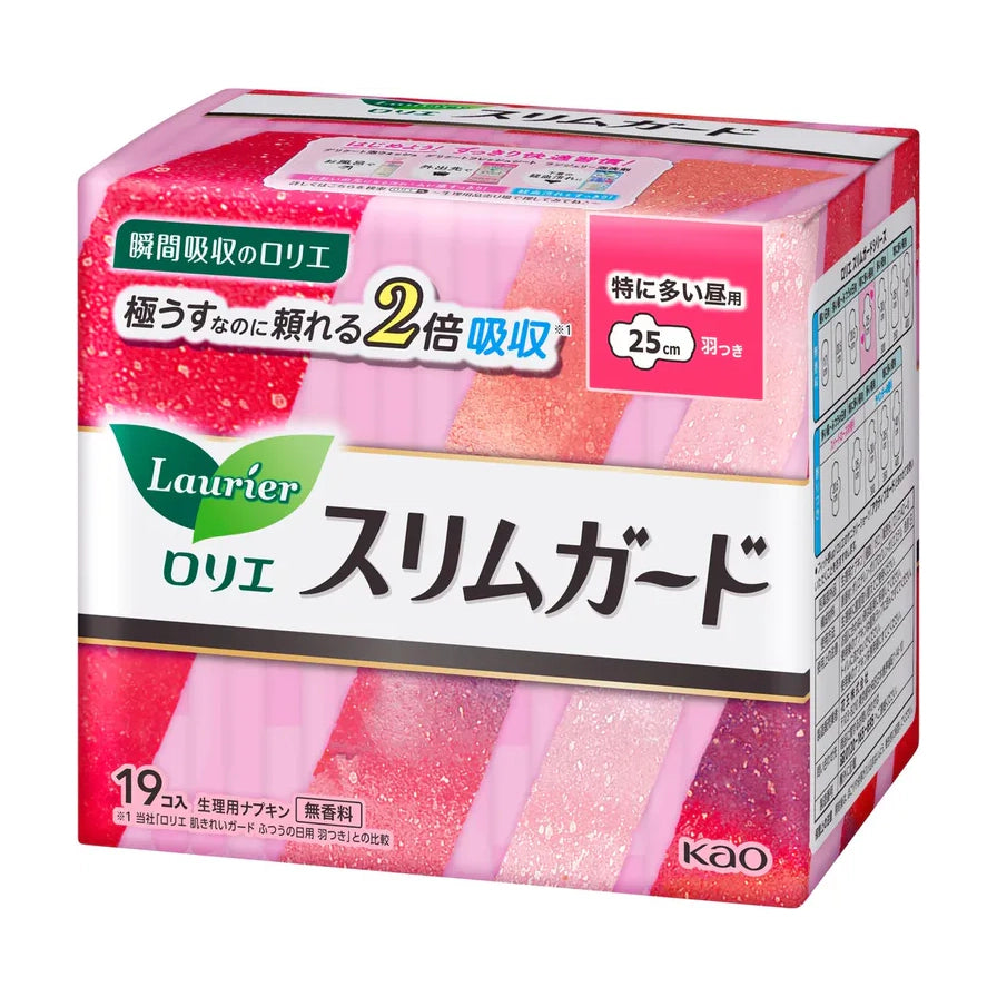 花王乐而雅S系列超薄卫生巾25cm带护翼包装，红色条纹背景，标注19片装。