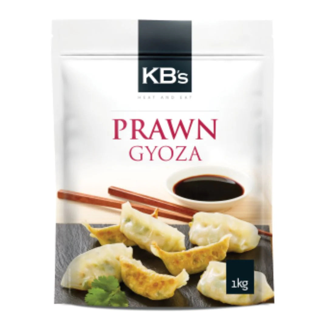 KB's 鲜虾煎饺特写，展示金黄酥脆的底部和饱满的虾仁内馅。