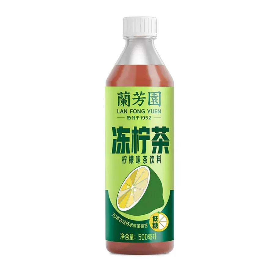 一瓶兰芳园经典冰柠茶，瓶身印有柠檬切片图案，标注净含量500毫升。