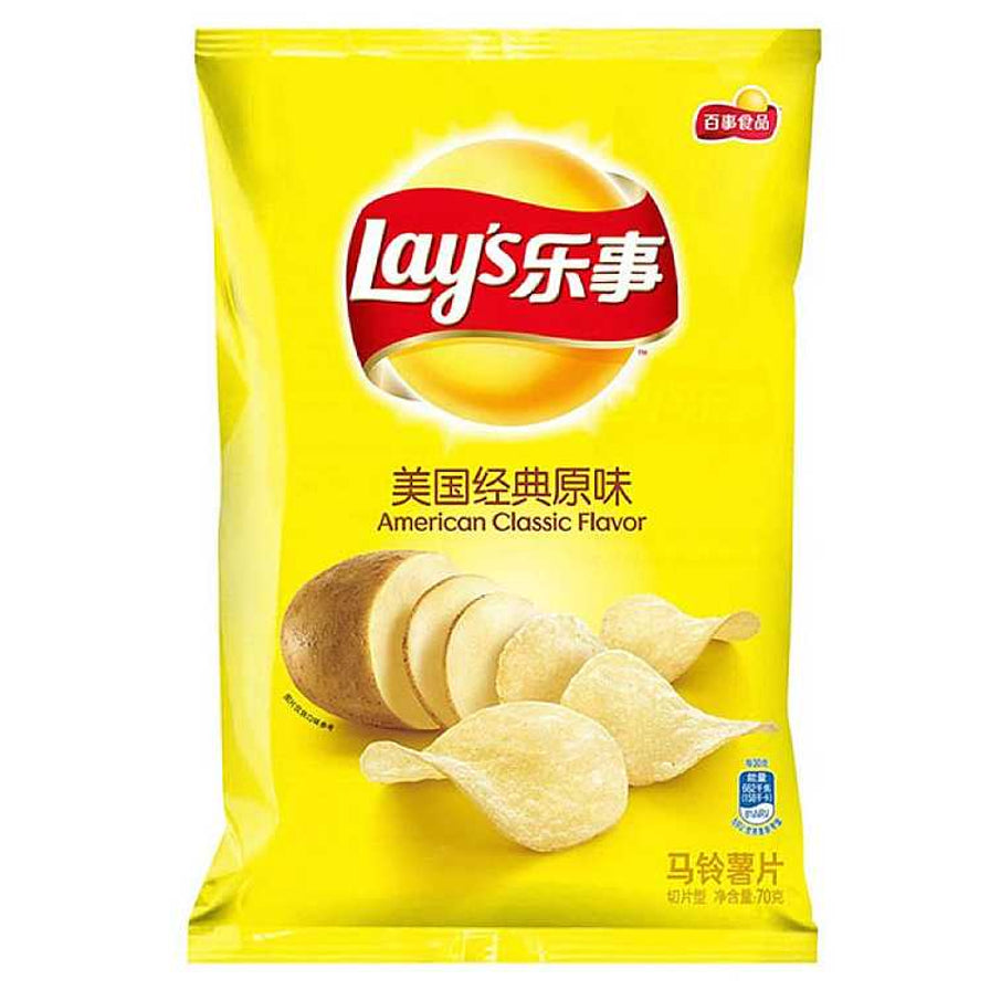 乐事美国经典原味薯片包装袋，黄色背景，配有土豆切片图案。