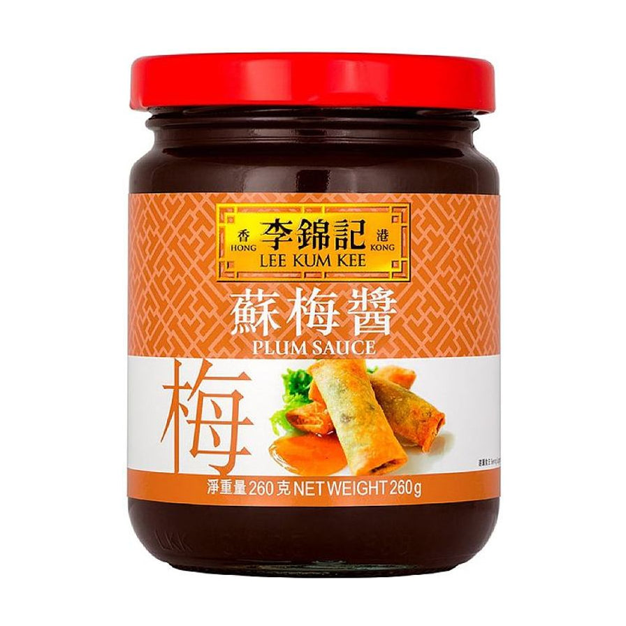 李锦记苏梅酱260克瓶装正面图，红色瓶盖，标签印有苏梅酱、PLUM SAUCE字样及春卷配图。