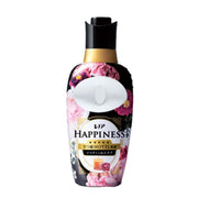 日本宝洁 Lenor Happiness 衣物柔顺剂瓶身正面图，展示品牌标识与产品包装