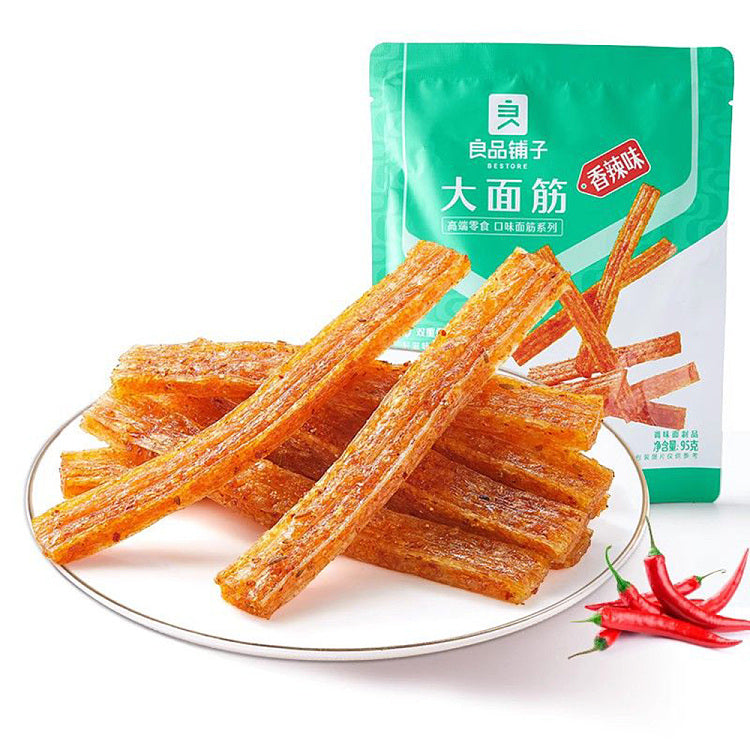 良品铺子香辣大面筋 95g 独立包装正面图，红色油润的面筋零食袋