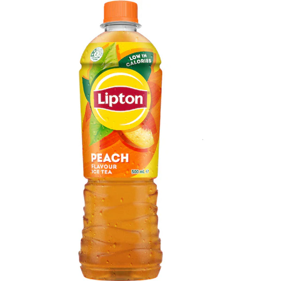 立顿蜜桃味红茶500毫升瓶装，包装印有Lipton品牌标识、蜜桃图案及PEACH FLAVOUR ICE TEA字样。