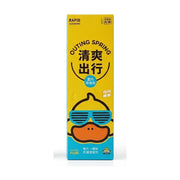 小黄鸭抗菌消臭剂绿茶香型包装正面图，印有戴墨镜的小黄鸭图案及清爽出行文字。