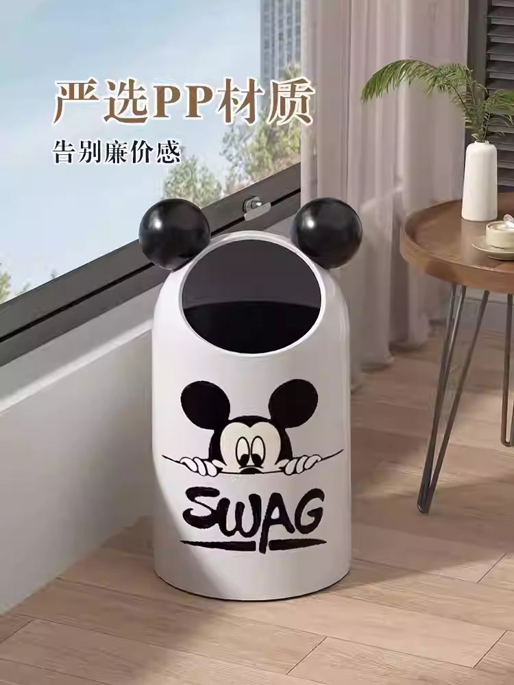 米老鼠垃圾桶侧面视角，展示桶身深度与稳固底座，适合放置于桌边或角落。