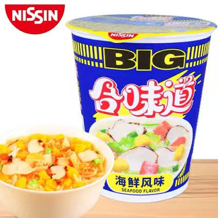 日清合味道 BIG 大杯装海鲜风味深蓝包装杯面正面图