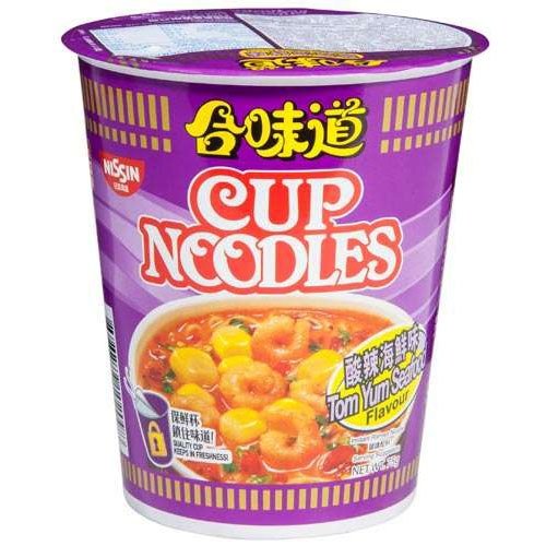 日清合味道酸辣海鲜口味杯面单杯特写