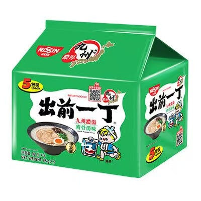 日清出前一丁猪骨味方便面包装，乳白醇厚浓汤速食面
