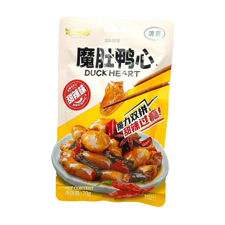 牛奕牛魔肚鸭心甜辣风味包装正面图，展示了魔肚与鸭心的双拼组合及甜辣诱人的色泽。