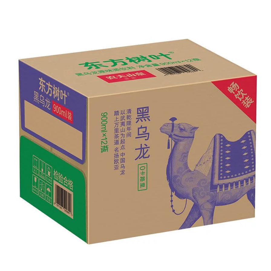 农夫山泉东方树叶黑乌龙茶900ml畅饮装12瓶整箱包装，包装带有紫色骆驼图案。