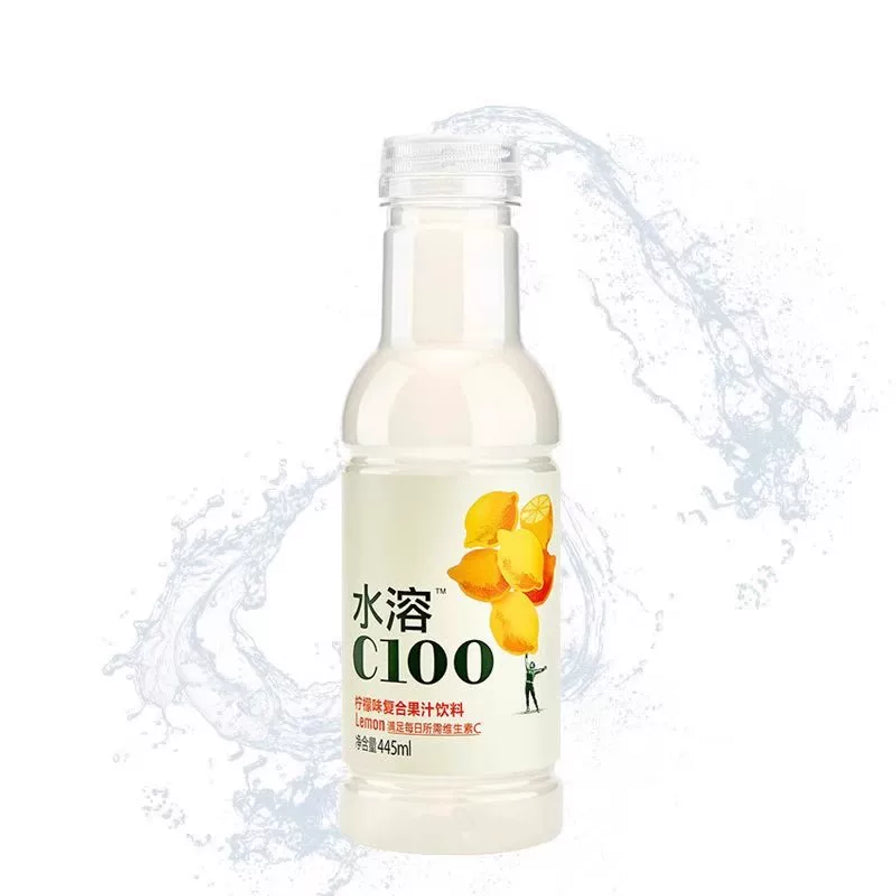 农夫山泉水溶C100柠檬味复合果汁饮料，445ml瓶装，背景带有水花溅起效果，标签印有柠檬图案。