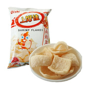 上好佳鲜虾片原味包装袋与一碗酥脆的虾片