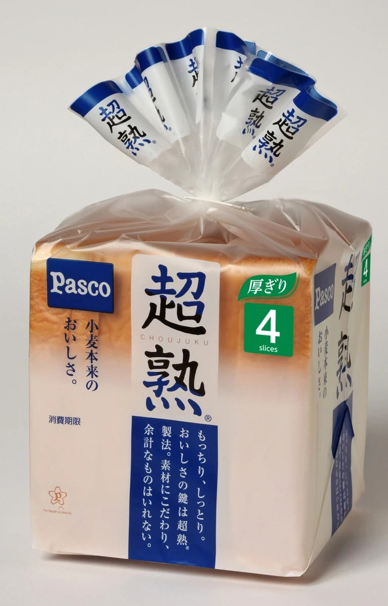 日本敷岛超熟吐司 4 片入包装正面，展示松软切片与品牌标识
