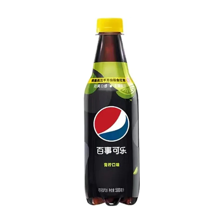 百事可乐青柠口味500ml瓶装正面图，展示黑色瓶身、黄色瓶盖及青柠元素包装标签。