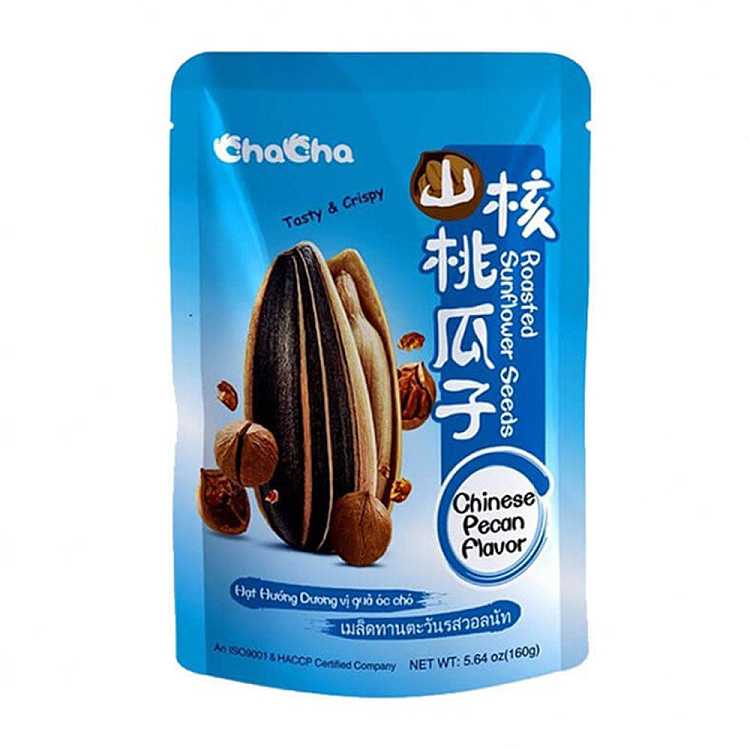 洽洽蓝袋山核桃味瓜子包装正面，展示品牌 Logo 与口味信息