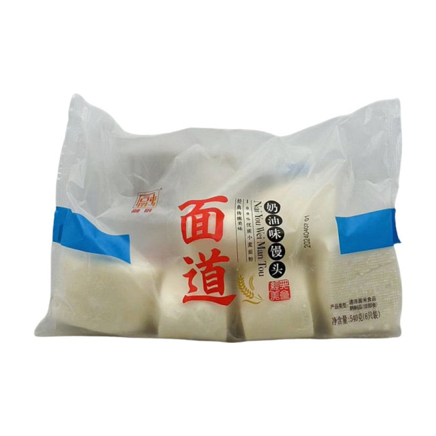 融厨面道奶油味馒头包装正面图，透明包装袋内装有6只白色馒头，印有红色面道字样及奶油味馒头说明。