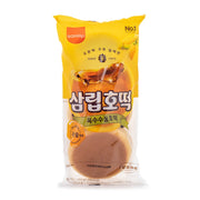 Samlip 韩式玉米蜜糖馅饼包装正面，展示三枚独立包装的蜂蜜流心糕点